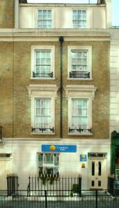 Comfort Inn Victoria Hotel London